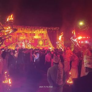 Maha Ganga Aarti on rent