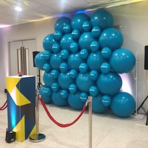 balloon wall